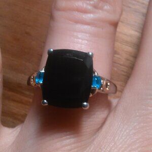 California Black Jade and Neon Apatite Sterling Silver Ring (Size 7)